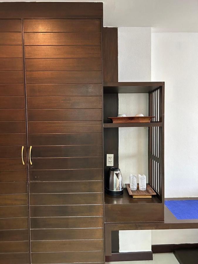 Grand Phranakhon Hotel Phra Nakhon Si Ayutthaya Exteriör bild